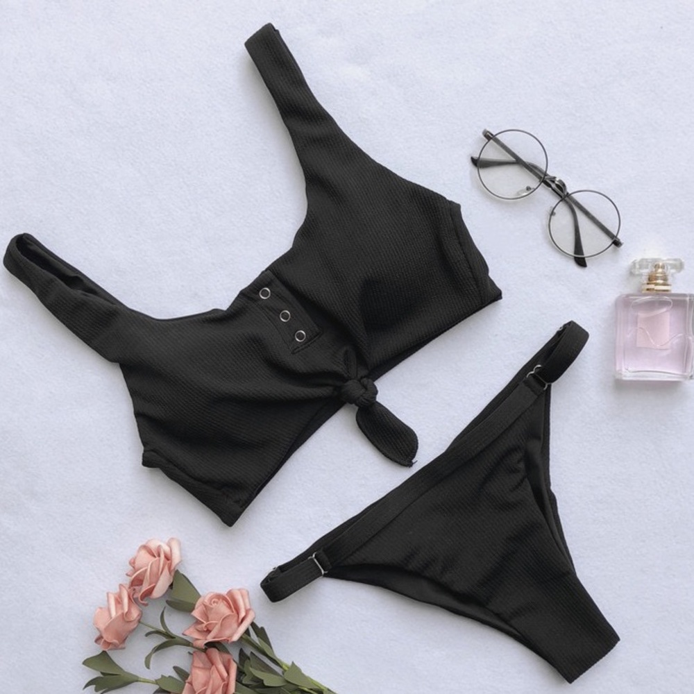 ⛱🆕Sweet Girl Bikini Set Black - Picture 1 of 4